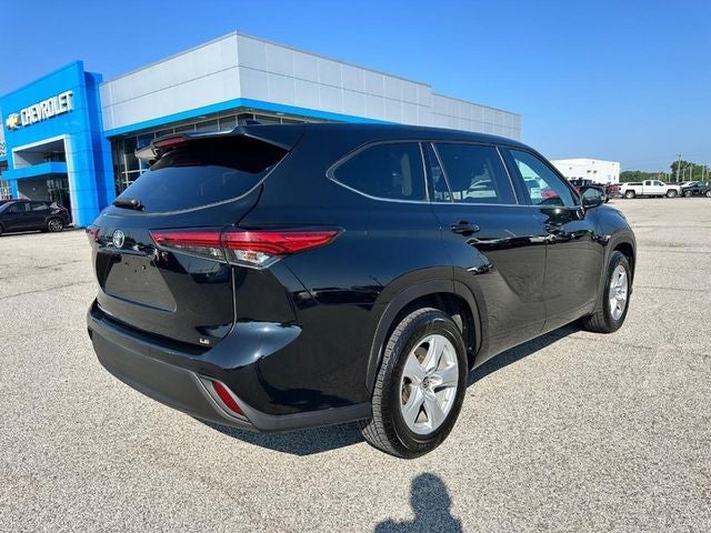 2021 Toyota Highlander LE IN SHOP AVAILABLE SOON
