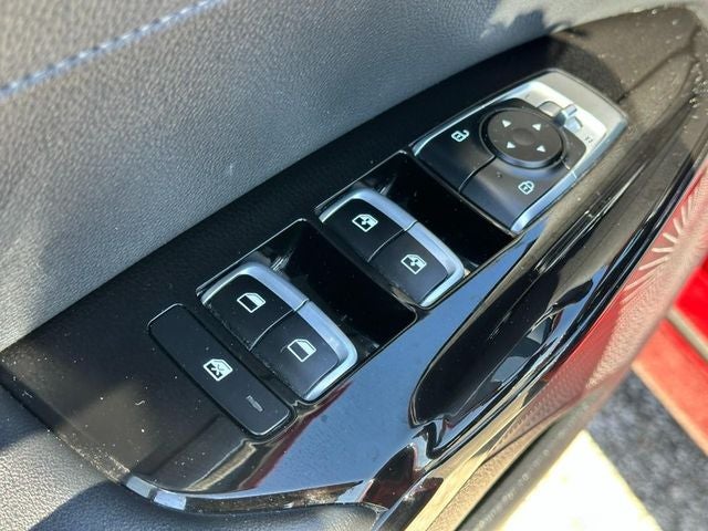 2022 Kia K5 EX
