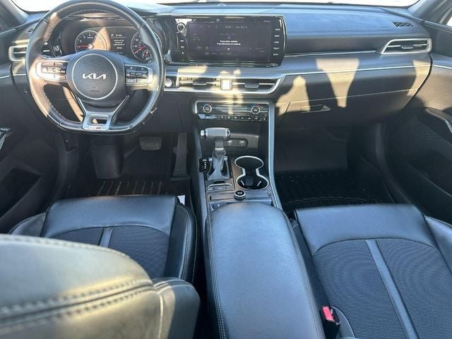 2022 Kia K5 GT-Line *ONE OWNER* IN SHOP AVAILABLE SOON