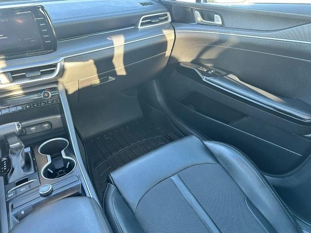 2022 Kia K5 GT-Line *ONE OWNER* IN SHOP AVAILABLE SOON