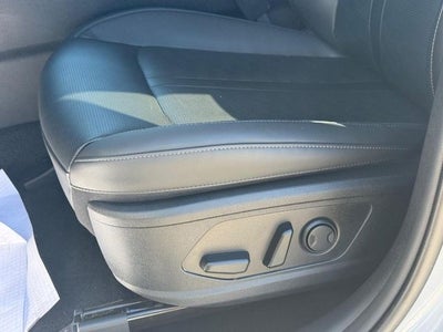 2026 Kia Sorento S *ONE OWNER*