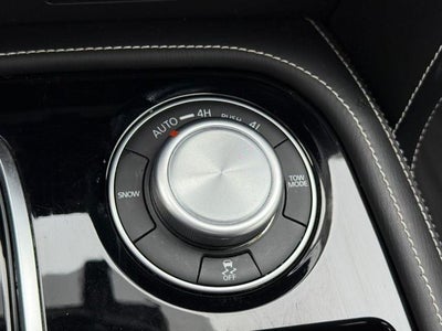 2024 INFINITI QX80 Premium Select *ONE OWNER*