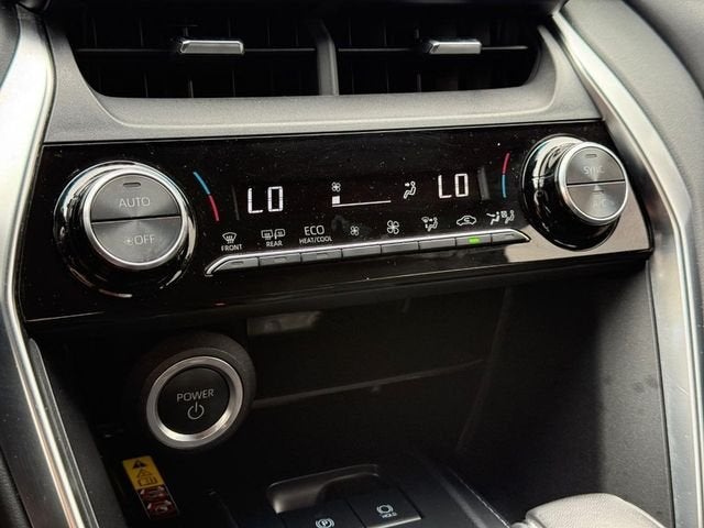 2023 Toyota Venza LE
