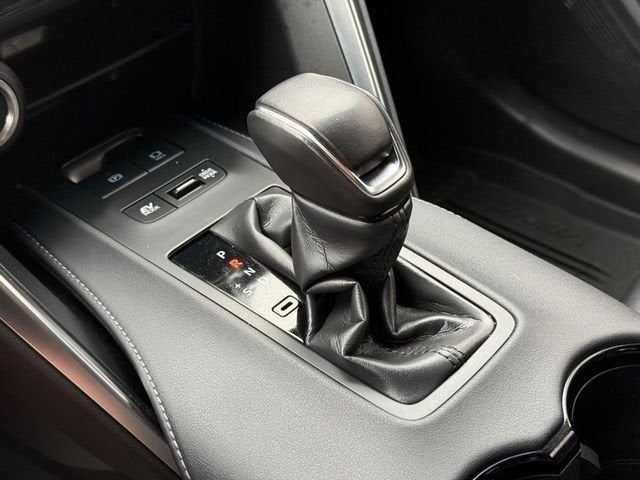 2023 Toyota Venza LE