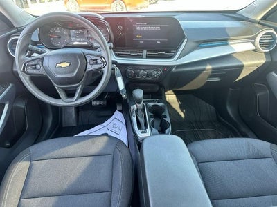 2025 Chevrolet Trax LS *SIDE BLIND ALERT ONE OWNER*