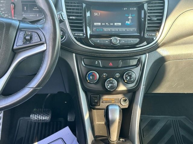 2017 Chevrolet Trax LT *VERY LOW MILEAGE ONE OWNER*