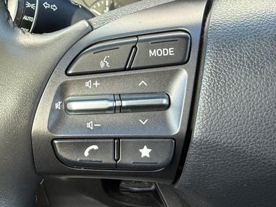 2023 Hyundai Kona SEL *ONE OWNER*