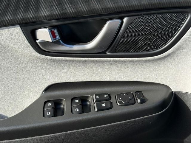 2023 Hyundai Kona SEL *ONE OWNER*