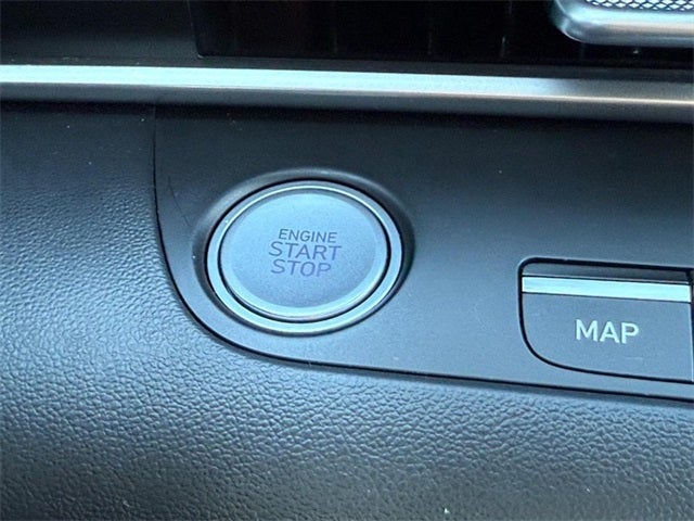 2023 Hyundai Elantra SEL *ONE OWNER*