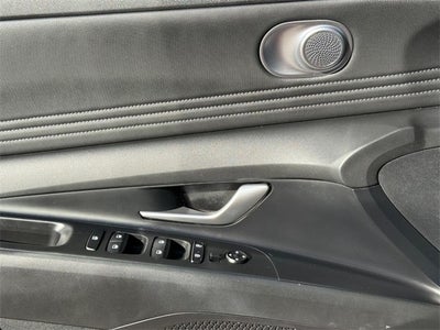 2023 Hyundai Elantra SEL *ONE OWNER*