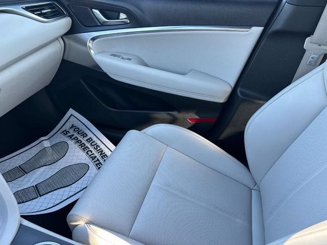 2025 Genesis G70 2.5T AWD