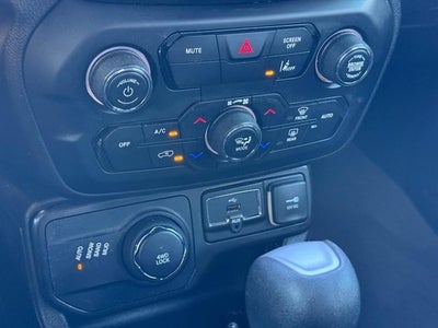 2022 Jeep Renegade Altitude