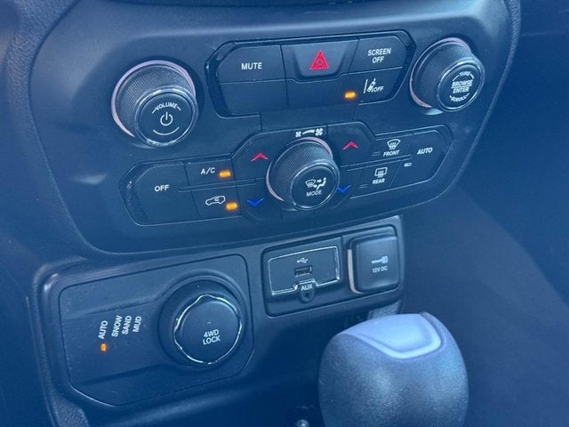 2022 Jeep Renegade Altitude