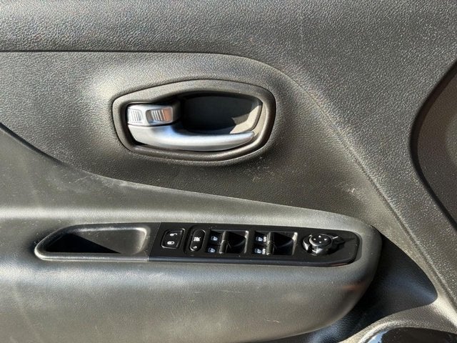 2022 Jeep Renegade Altitude