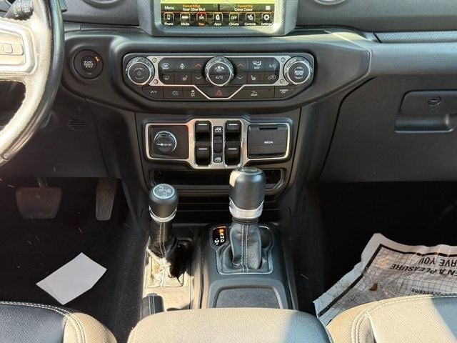 2022 Jeep Wrangler Base