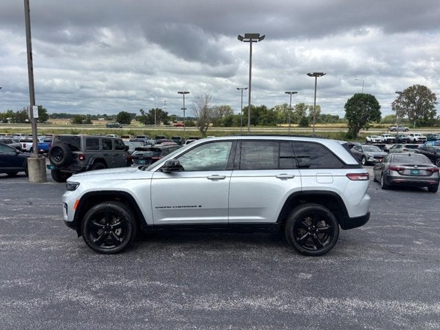 2023 Jeep Grand Cherokee Altitude X 4x4