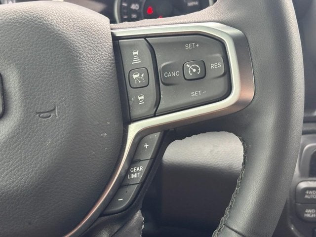 2025 RAM 1500 Big Horn Crew Cab 4x4 5'7" Box