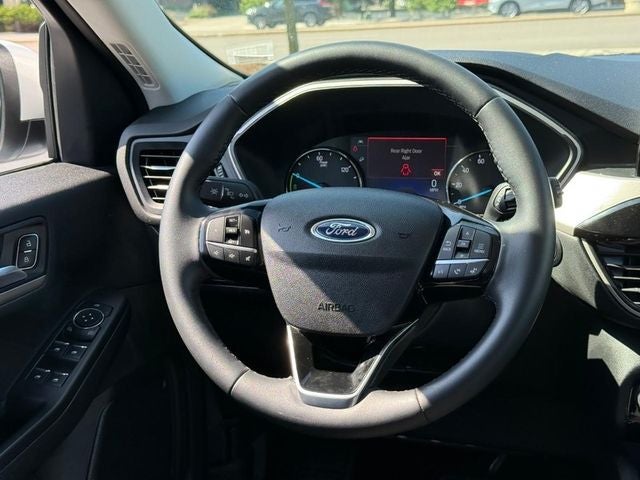 2022 Ford Escape Hybrid SEL
