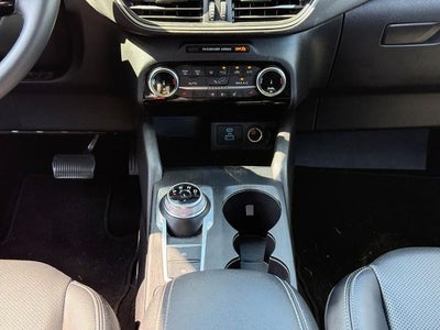 2022 Ford Escape Hybrid SEL