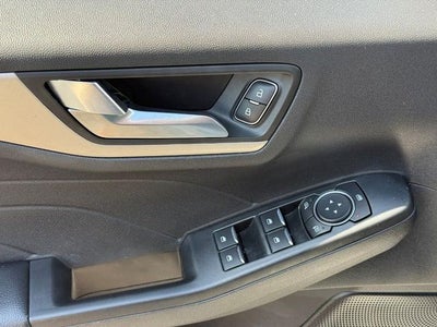2022 Ford Escape Hybrid SEL