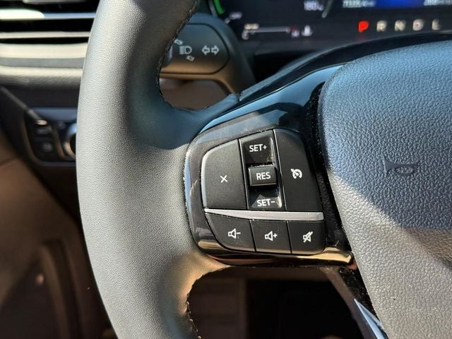 2022 Ford Escape Hybrid SEL