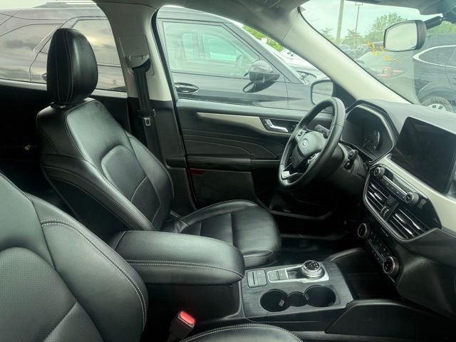 2022 Ford Escape Hybrid SEL