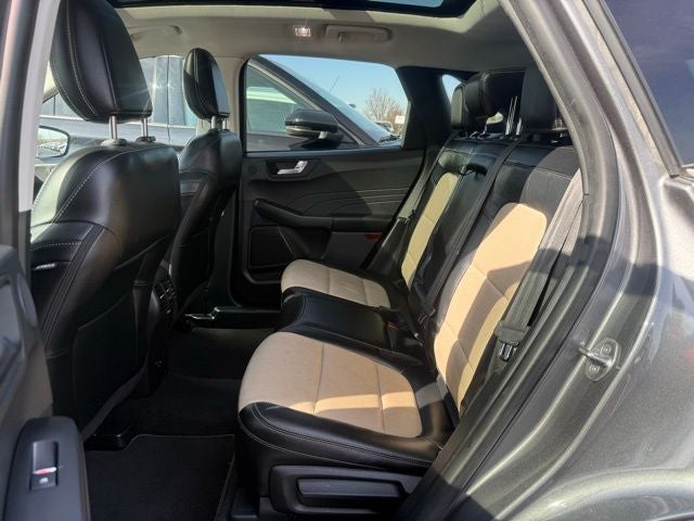 2021 Ford Escape Titanium Hybrid