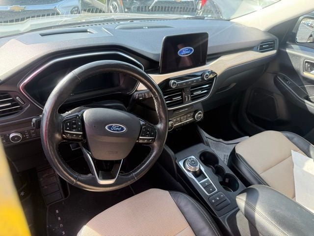 2021 Ford Escape Titanium Hybrid