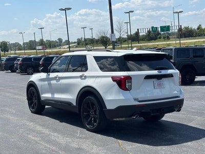 2024 Ford Explorer ST-Line