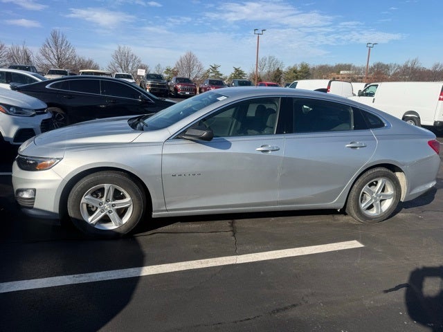 2021 Chevrolet Malibu LS 1LS