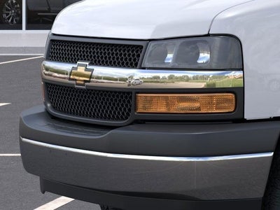 2025 Chevrolet Express 3500 Work Van Cutaway