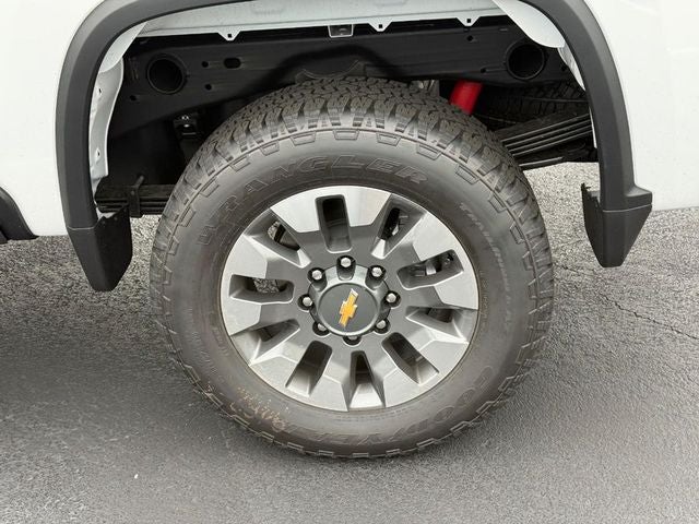 2026 Chevrolet Silverado 2500HD Custom