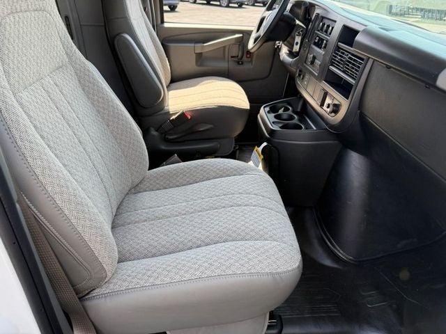 2026 Chevrolet Express 3500 Work Van Cargo