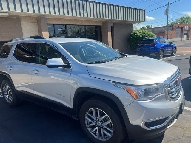 2017 GMC Acadia SLE-2