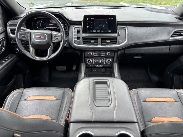 2022 GMC Yukon XL AT4