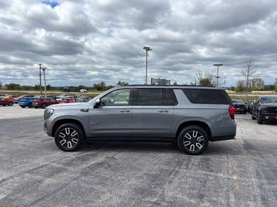 2022 GMC Yukon XL AT4
