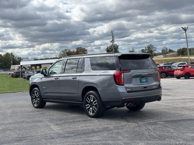 2022 GMC Yukon XL AT4