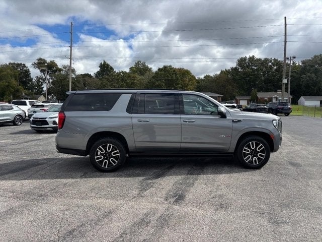 2022 GMC Yukon XL AT4