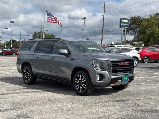 2022 GMC Yukon XL AT4