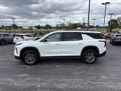 2024 Chevrolet Traverse LT