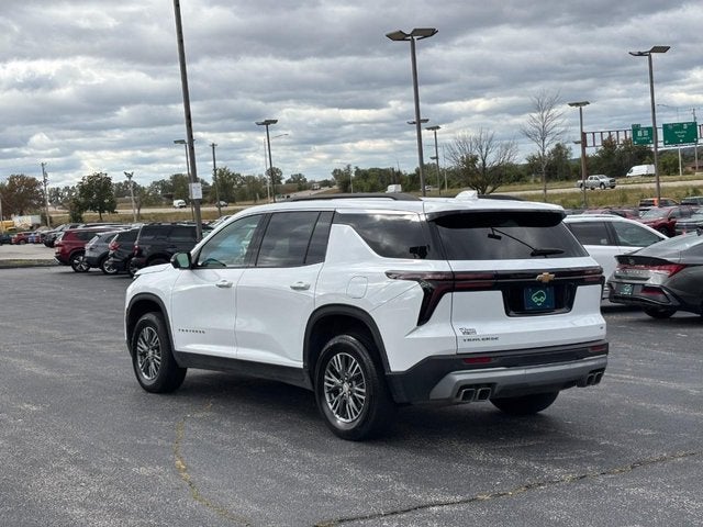 2024 Chevrolet Traverse LT