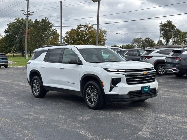 2024 Chevrolet Traverse LT