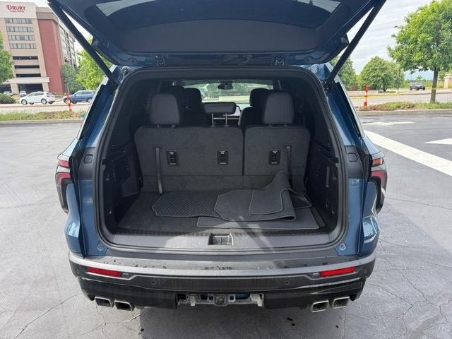 2025 Chevrolet Traverse LT 2LT