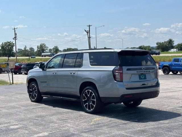 2024 Chevrolet Suburban RST