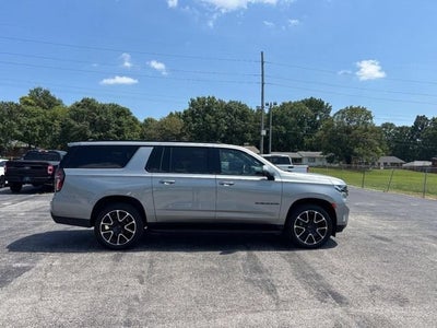 2024 Chevrolet Suburban RST