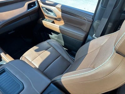 2023 Chevrolet Suburban High Country