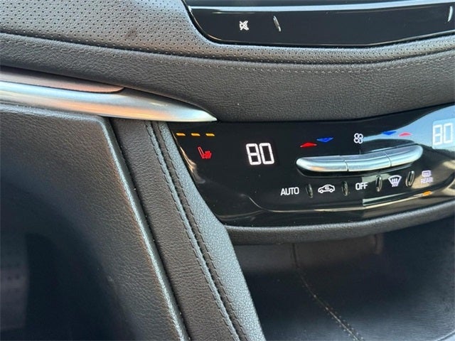 2023 Cadillac XT5 Luxury