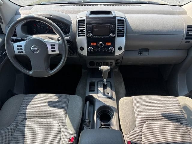 2016 Nissan Frontier SV