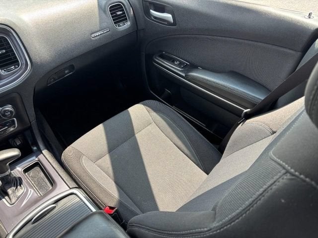 2015 Dodge Charger SE