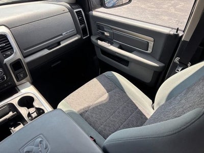 2018 RAM 1500 Big Horn Crew Cab 4x4 5'7" Box